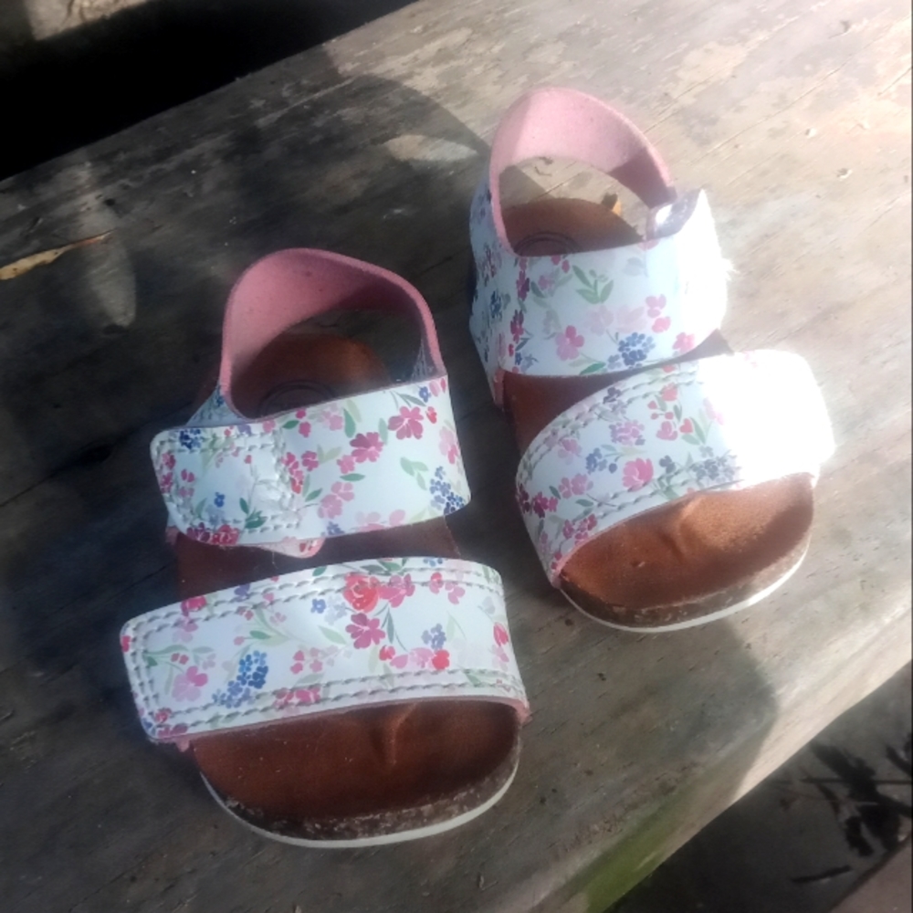 Wonder Nation Sandals